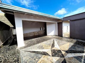 Casa · 3 Quartos · 3 Vagas · Casa em Jardim Aeroporto, Marília/SP de 0m² 3 quartos para locação R$ 2.100,00/mes