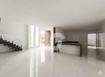 Casa · 230m² · 4 Quartos · 4 Vagas · Casa em Maria Paula, São Gonçalo/RJ de 230m² 4 quartos à venda por R$ 950.000,01