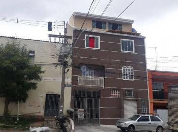 Casa · 360m² · 5 Quartos · 4 Vagas · Sobrado em Cajuru, Curitiba/PR de 360m² 5 quartos à venda por R$ 1.007.000,00