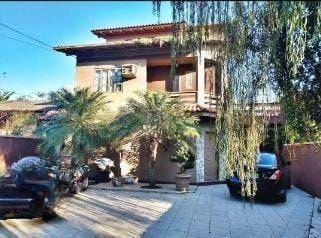 Casa · 270m² · 4 Quartos · 6 Vagas · Casa em Barra do Aririú, Palhoça/SC de 270m² 4 quartos à venda por R$ 780.000,00