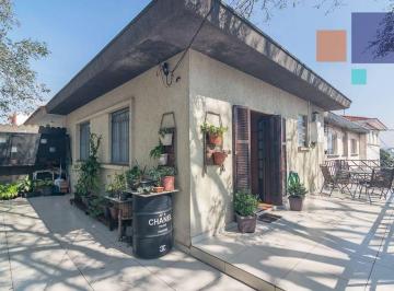 Casa · 185m² · 3 Quartos · 3 Vagas · Sobrado em Rudge Ramos, São Bernardo do Campo/SP de 185m² 3 quartos à venda por R$ 840.000,00