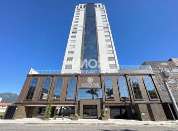 Apartamento · 228m² · 3 Quartos · 2 Vagas · APARTAMENTO COM 3 SUÍTES, VILA NOVA