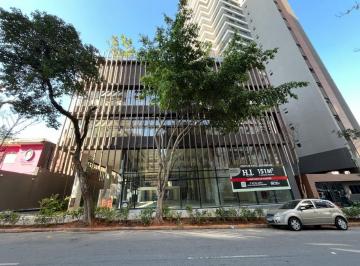 Comercial · 800m² · 20 Vagas · Loja na Rua Francisco Leitão, N. 200 • 800 m²