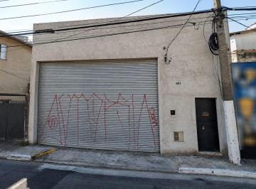 Comercial · 130m² · Loja na Rua dos Trilhos, N. 691 • 130 m²
