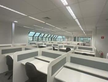 Comercial · 929m² · 7 Vagas · Sala comercial na Avenida das Nações Unidas, 17891 - Conjunto 1201 • 929 m²