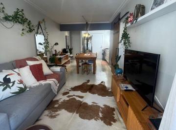 Apartamento de 2 quartos, São Paulo · AP com dois quartos , semi mobiliado, reformado em Pinheiros