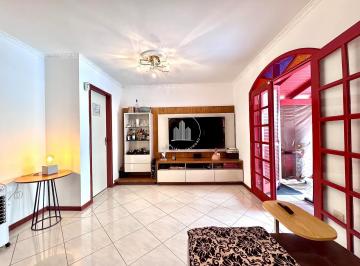 Casa · 274m² · 4 Quartos · 3 Vagas · Casa 4 Quartos com 2 Suítes e 274m² - Barreiros