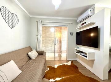 Casa · 84m² · 2 Quartos · 2 Vagas · Casa Geminada 2 Quartos com Piscina - Forquilhas