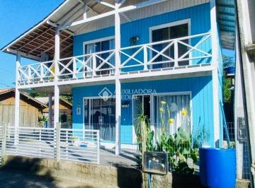 Casa · 120m² · 4 Quartos · Casa charmosa à venda na Ressacada - Garopaba/SC