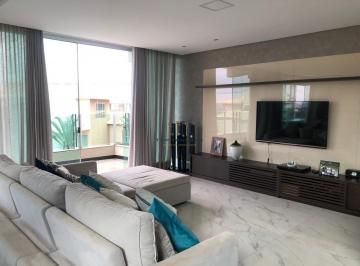Casa · 405m² · 4 Quartos · 4 Vagas · Excelente Casa de condomínio, com 4 suítes fino acabamento Vespasiano