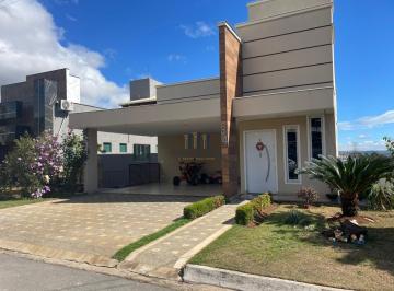 Casa · 270m² · 3 Quartos · 2 Vagas · Casa com 3 quartos, espaço gourmet no Residencial Gran Park Vespasiano/MG