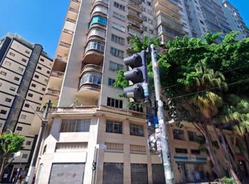 Apartamento de 3 quartos, São Paulo · Apartamento 189 m² no Edifício Santa Virgília, República - São Paulo/SP
