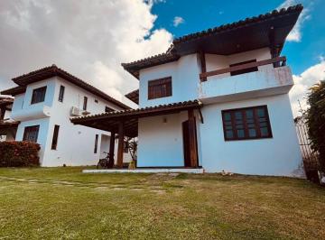 Casa de 4 quartos, Lauro de Freitas · Alugo casa em condomínio em Lauro de Freitas