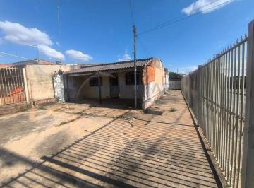 Casa · 130m² · 3 Quartos · 6 Vagas · Lote de Esquina à venda com 250m² na QR 603 - Samambaia
