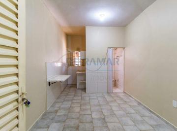 Apartamento · 30m² · 1 Quarto · 1 Vaga · Kitnet para Locação no Guará I - 1 Quarto na QE 20