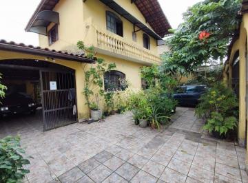Casa · 196m² · 4 Quartos · 5 Vagas · Sobrado à venda na Praia Grande (Caiçara) | 4 dorms, 1 suíte, 5 vagas