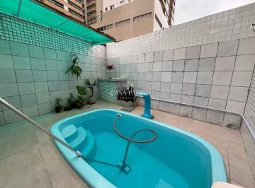 Casa · 157m² · 3 Quartos · 2 Vagas · Sobrado à venda no Canto do Forte, Praia Grande | 3 quartos (2 suítes) com piscina e espaço gourmet
