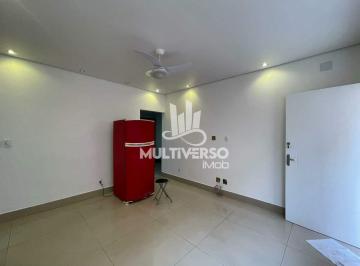 Apartamento · 70m² · 2 Quartos · Apartamento Reformado - Térreo - 2 dormitórios 
