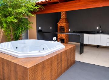 Casa · 105m² · 2 Quartos · 4 Vagas · Casa a venda, Bairro Santa Maria.