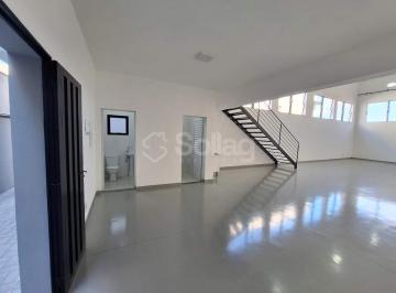 Comercial · 200m² · 2 Vagas · Galpão de 200M² para Alugar em Vinhedo
