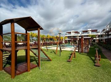 Apartamento · 69m² · 2 Quartos · 1 Vaga · Oportunidade Exclusiva em Itacimirim – Novo, Decorado e a Poucos Passos da Praia