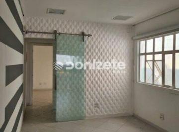 Casa · 140m² · 2 Quartos · 2 Vagas · Casa Comercial para Venda em Santo André - Jardim Bela Vista (140 m²)