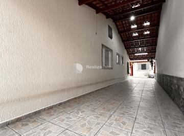 Casa · 166m² · 3 Quartos · 6 Vagas · Casa Espaçosa em Taubaté com Varanda Gourmet Completa (Fogão a Lenha e Forno de Pizza)
