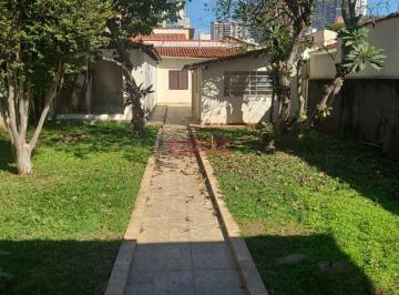 Casa · 284m² · 3 Quartos · 3 Vagas · Casa térrea totalmente reformada