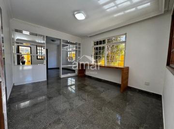 Casa · 366m² · 3 Quartos · 6 Vagas · Casa Geminada bairro Castelo