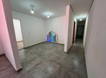 Casa · 97m² · 2 Quartos · 2 Vagas · Casa térrea reformada á venda com 2 suítes. Excelente kocalização