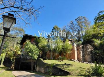 Casa · 437m² · 5 Quartos · 6 Vagas · 1600m² área total 5 suítes- Aldeia da Serra