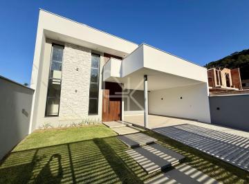 Casa · 137m² · 3 Quartos · 2 Vagas · Casa Alto Padrão, plana, com 137 m², 1 Suíte e 2 Dormitórios à Venda no Reserva do Mirante em Araqua