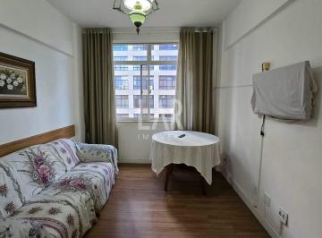 Apartamento · 55m² · 1 Quarto · Apt de 1Q localização estratégia