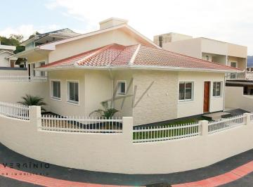 Casa · 74m² · 3 Quartos · 1 Vaga · O Seu Novo Lar: Espaço e Conforto no Bairro Bela Vista