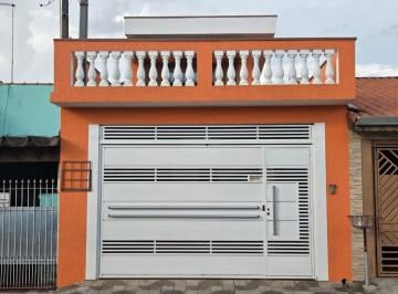 Casa · 153m² · 3 Quartos · 2 Vagas · Sobrado em Parque Maria Helena, Suzano/SP de 153m² 3 quartos à venda por R$ 540.000,00