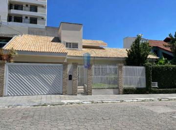 Casa · 350m² · 6 Quartos · 3 Vagas · Casa em Dom Bosco, Itajaí/SC de 350m² 6 quartos à venda por R$ 2.500.000,00