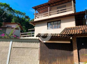 Casa · 300m² · 3 Quartos · 4 Vagas · Casa em Baldeador, Niterói/RJ de 300m² 3 quartos à venda por R$ 490.000,00