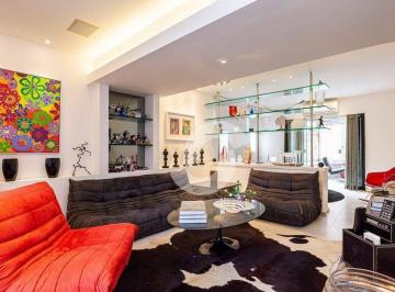 Casa · 220m² · 4 Quartos · 3 Vagas · Casa em Camboinhas, Niterói/RJ de 220m² 4 quartos à venda por R$ 2.400.000,00
