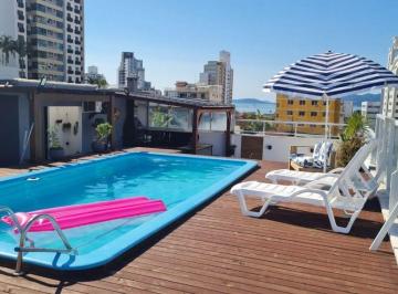 Apartamento · 429m² · 5 Quartos · 1 Vaga · Cobertura em Estreito, Florianópolis/SC de 429m² 5 quartos à venda por R$ 1.950.000,00