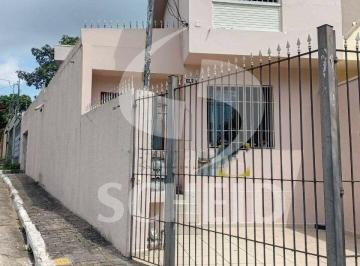 Casa · 131m² · 3 Quartos · 2 Vagas · Sobrado de Esquina no Campo Belo com 131m², 3 Dormitórios, Suíte, Escritório e 2 Vagas