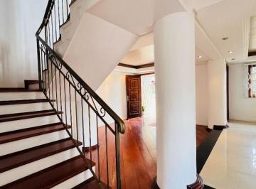 Casa · 280m² · 5 Quartos · 4 Vagas · Casa em Córrego Grande, Florianópolis/SC de 280m² 5 quartos à venda por R$ 2.500.000,00 ou para loca