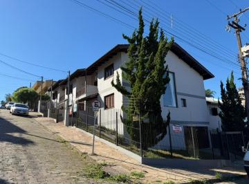 Casa · 223m² · 3 Quartos · 4 Vagas · Casa à venda - em De Lazzer