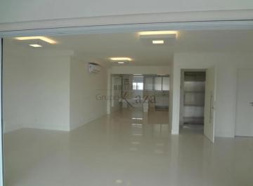 Apartamento · 189m² · 3 Quartos · 4 Vagas · Apartamento - Moema - 3 Suítes - 189m².