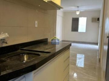 Apartamento · 33m² · 1 Quarto · 1 Vaga · Canto do Forte - Lindo Kitão Térreo c/ vaga, 600 mts da praia 220 mil