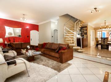 Casa · 402m² · 4 Quartos · 3 Vagas · Sobrado para venda em Vila São Pedro com 4 quartos, sendo 2 suítes, 402m²