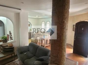 Casa · 180m² · 3 Quartos · 2 Vagas · Esta encantadora propriedade no coração do Ipiranga é a oportunidade que você estava esperando.