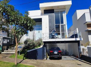 Casa · 248m² · 3 Quartos · CASA ASSOBRADADA EM CONDOMINIO COM 3 SUITES COM CLOSET - CHACARA ONDINA