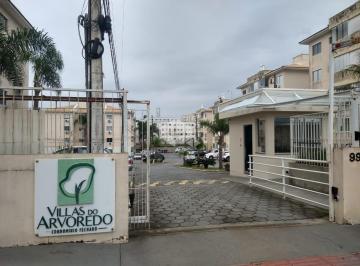 Apartamento · 62m² · 2 Quartos · Apartamento com 2 quartos/dormitórios no bairro Areias, em São José - SC