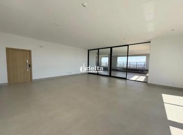 Apartamento · 448m² · 4 Quartos · 5 Vagas · Apartamento com 4 suítes disponível para venda no bairro Jardim Karaíba em Uberlândia-MG