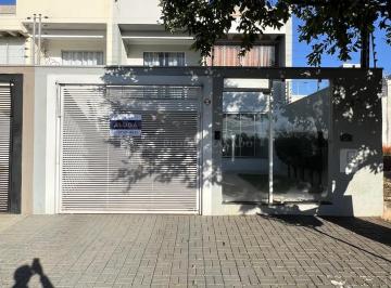 Casa · 195m² · 3 Quartos · 3 Vagas · Sobrado 03 Suítes - Jardim Canadá
